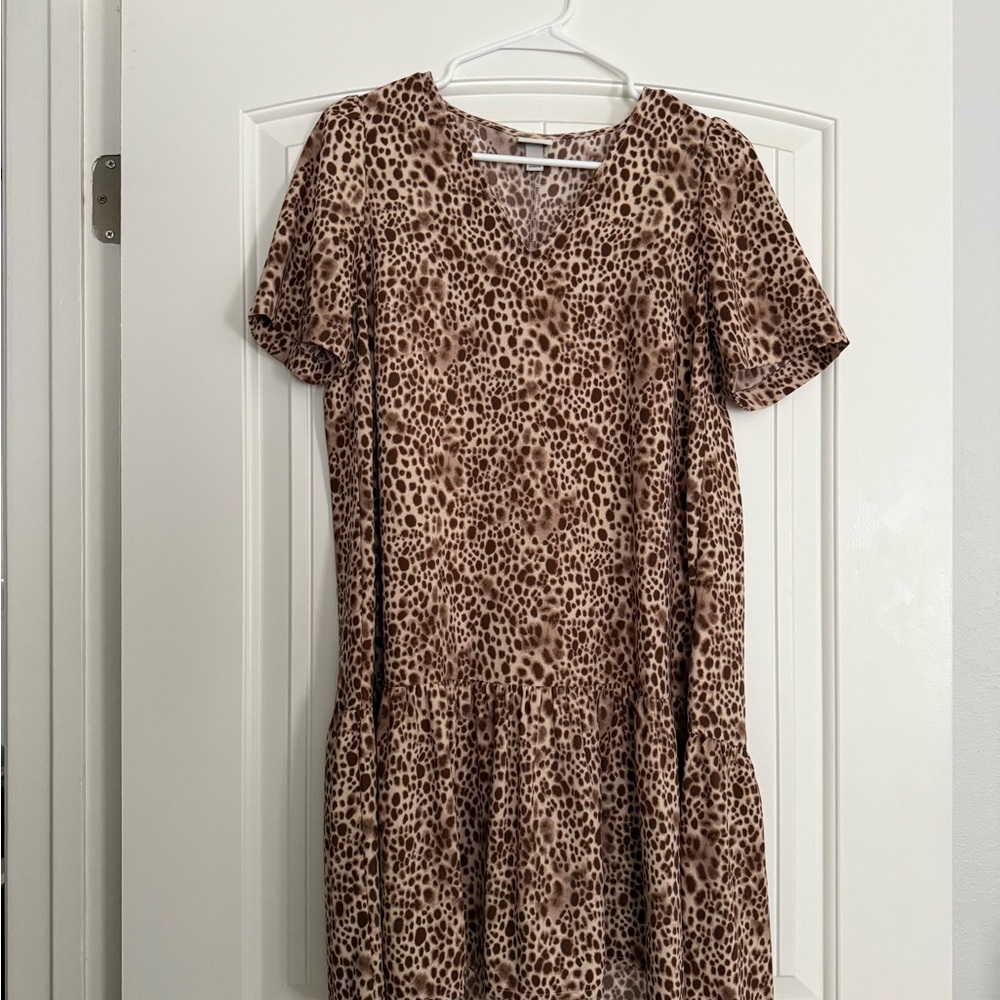 Leopard Print Short Sleeve Dress